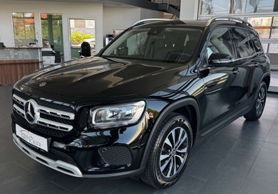 Mercedes-Benz GLB 180, 2022