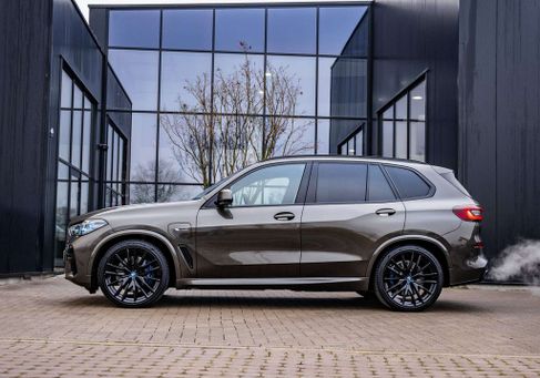 BMW X5, 2022