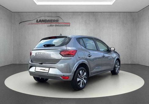 Dacia Sandero, 2024