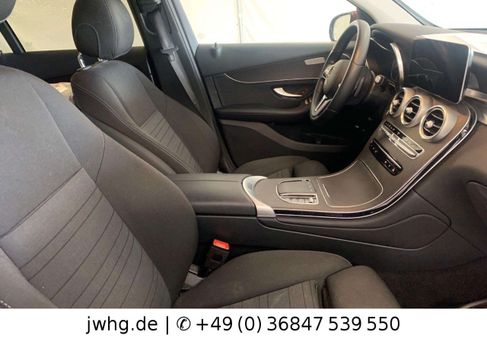 Mercedes-Benz GLC 300, 2021