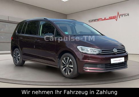 Volkswagen Touran, 2019 3