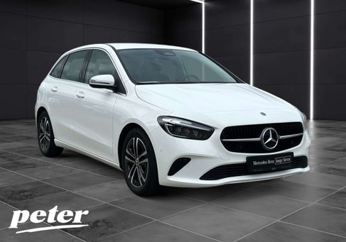 Mercedes-Benz B 180, 2025