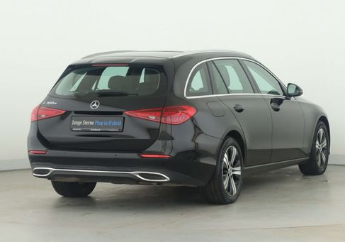 Mercedes-Benz C 300, 2022