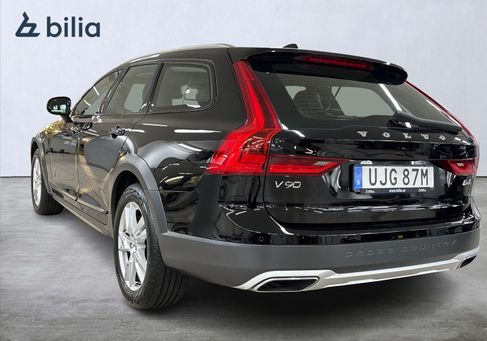 Volvo V90 Cross Country, 2019