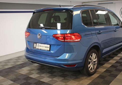 Volkswagen Touran, 2019 3