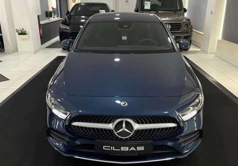 Mercedes-Benz A 250, 2022