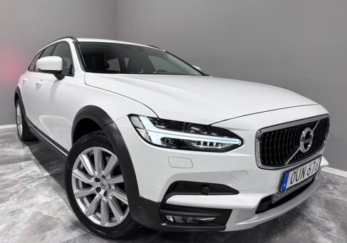 Volvo V90 Cross Country, 2018
