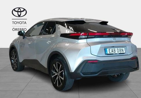 Toyota C-HR, 2025 3