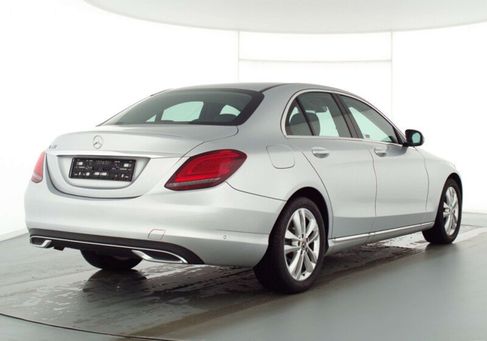 Mercedes-Benz C 180, 2020