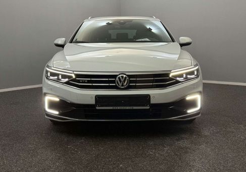 Volkswagen Passat Variant, 2020