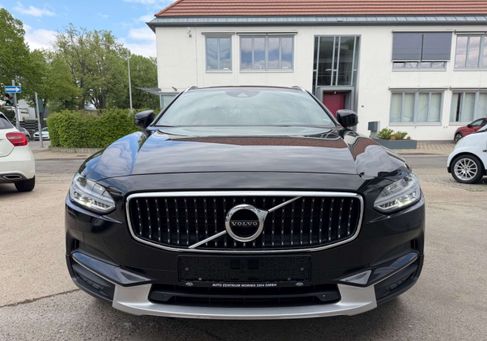 Volvo V90 Cross Country, 2019