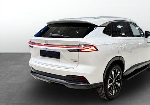 MG, 2025