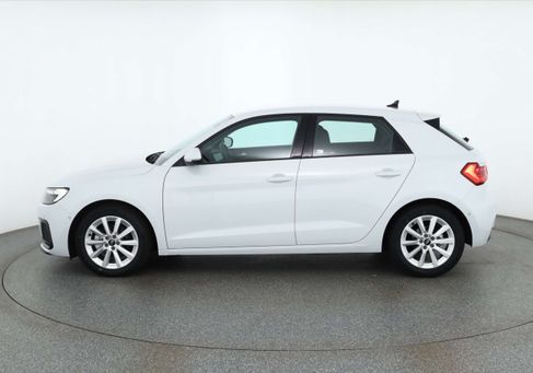 Audi A1, 2022
