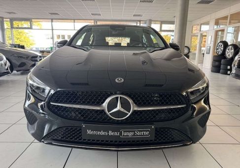 Mercedes-Benz A 200, 2024