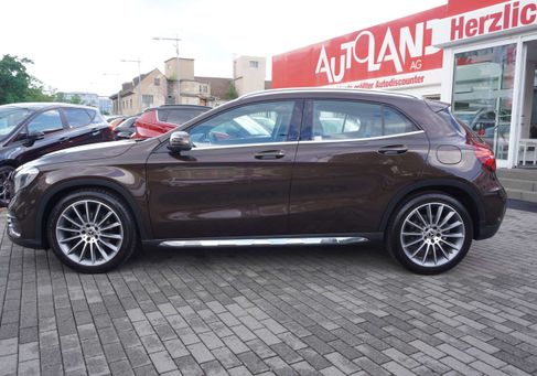 Mercedes-Benz GLA 180, 2018