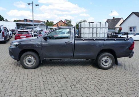 Toyota Hilux, 2022