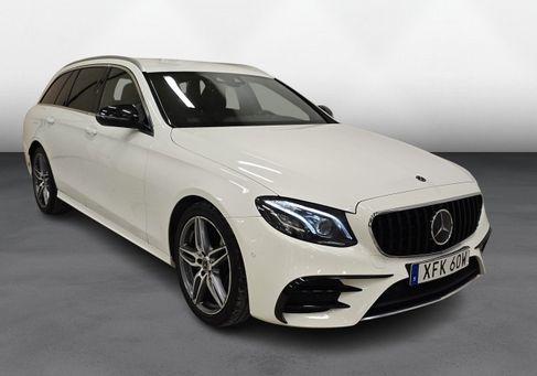 Mercedes-Benz E 200, 2019 3