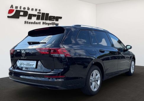 Volkswagen Golf, 2022 3