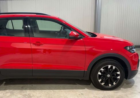 Volkswagen T-Cross, 2019