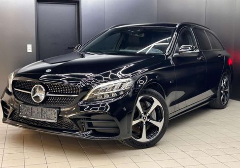 Mercedes-Benz C 300, 2021