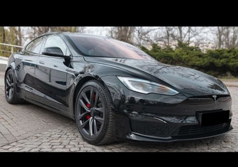 Tesla Model S, 2024