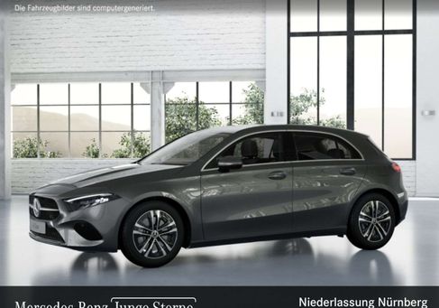Mercedes-Benz A 250, 2026 3