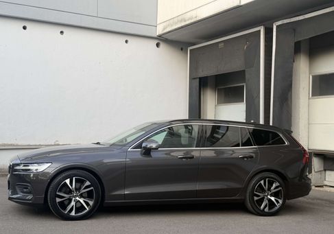 Volvo V60, 2023