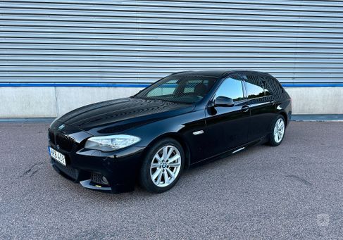 BMW 520, 2011