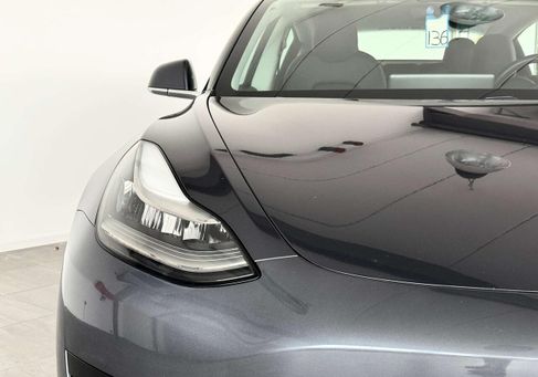 Tesla Model 3, 2019 2