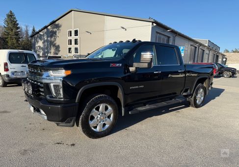 Chevrolet Silverado, 2021