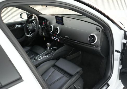 Audi RS3, 2018