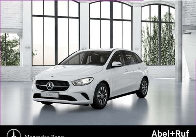 Mercedes-Benz B 180, 2023