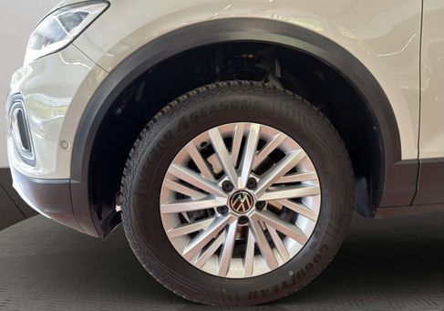 Volkswagen T-Roc, 2023