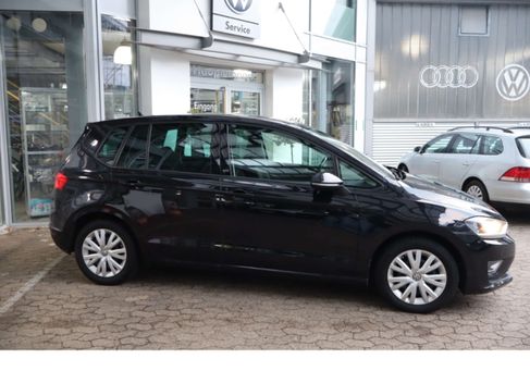 Volkswagen Golf Sportsvan, 2017