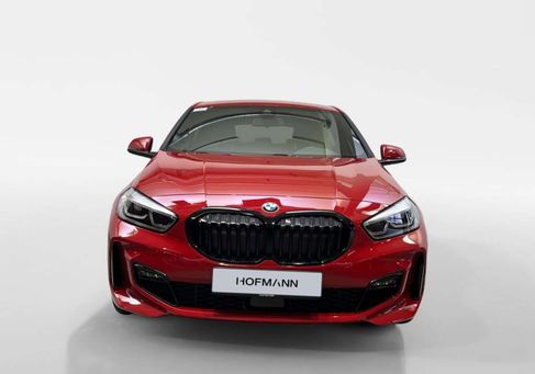 BMW 118, 2023