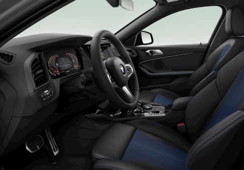 BMW 120, 2022