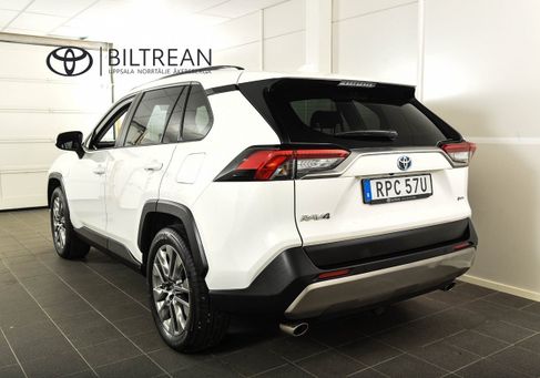 Toyota RAV 4, 2025 3