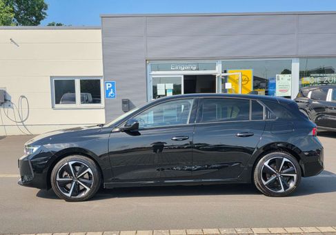 Opel Astra, 2022