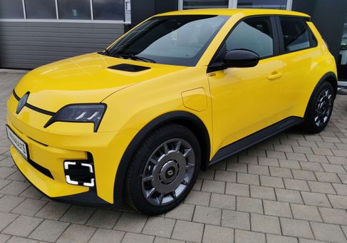 Renault R 5, 2025
