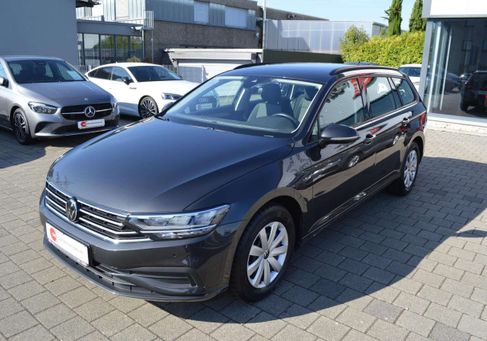 Volkswagen Passat Variant, 2023 2