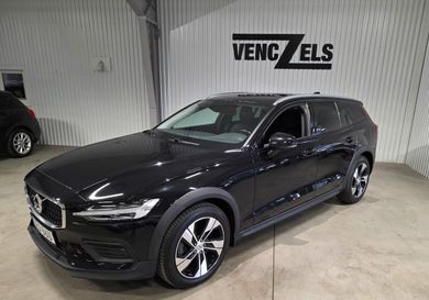 Volvo V60 Cross Country, 2022