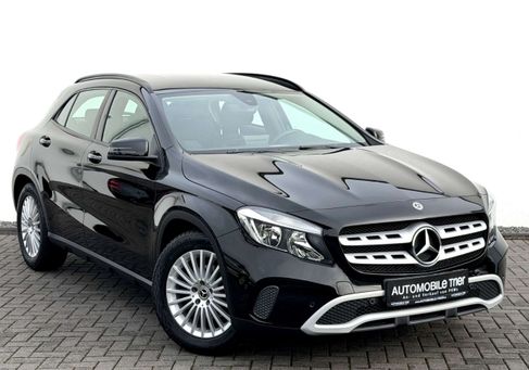 Mercedes-Benz GLA 200, 2019