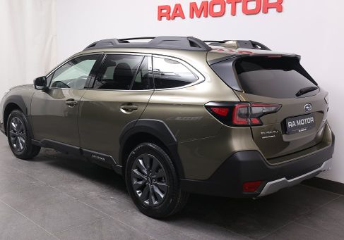 Subaru OUTBACK, 2025