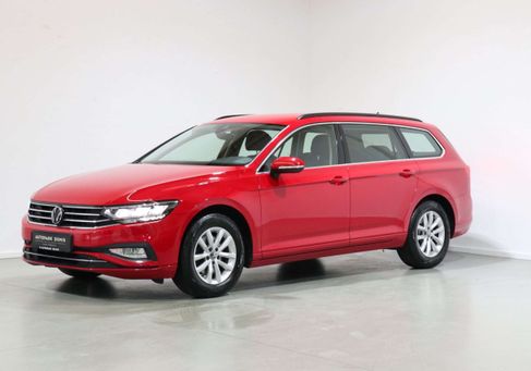 Volkswagen Passat Variant, 2023 3