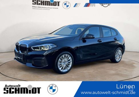 BMW 118, 2022