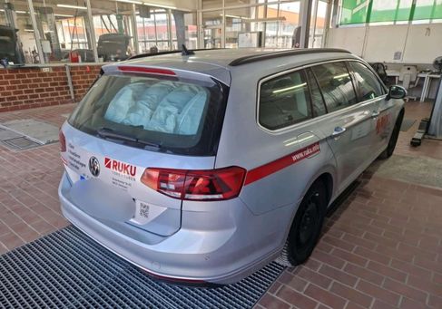 Volkswagen Passat Variant, 2023 3