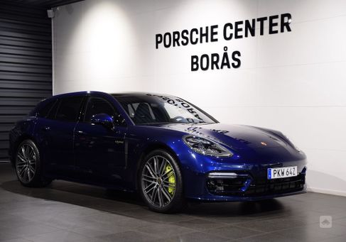 Porsche Panamera, 2022