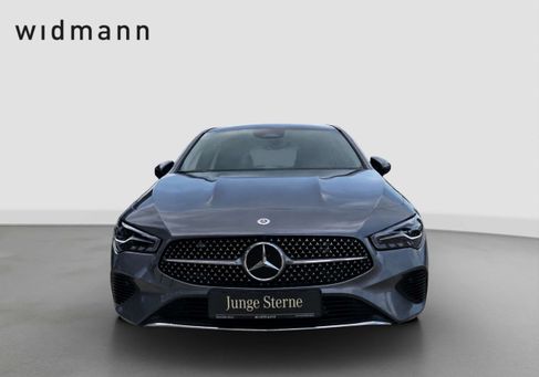 Mercedes-Benz CLA 180, 2025 2