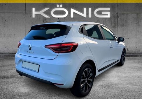 Renault Clio, 2023