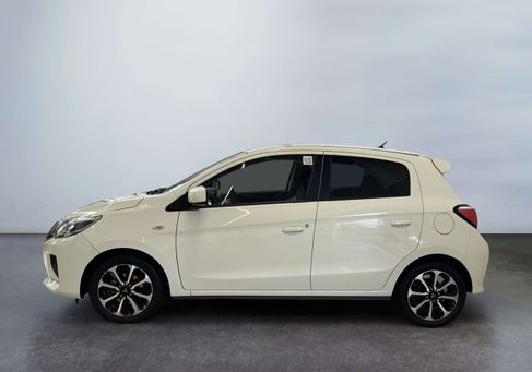 Mitsubishi Space Star, 2023 3